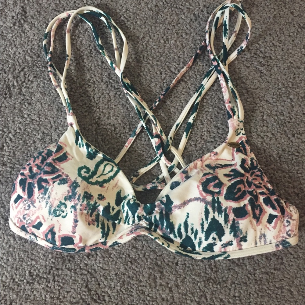 O’Neill swim top